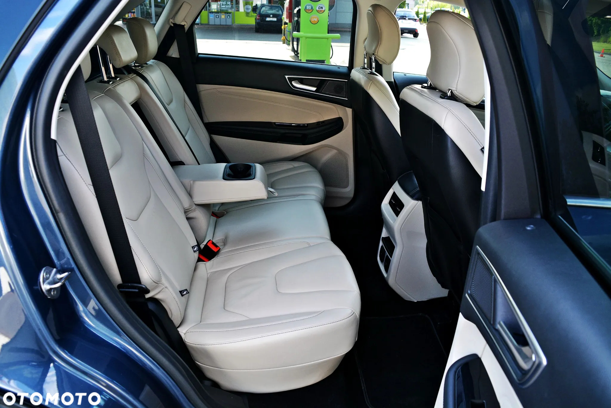 Ford Edge 2.0 EcoBlue Twin-Turbo 4WD Titanium - 21