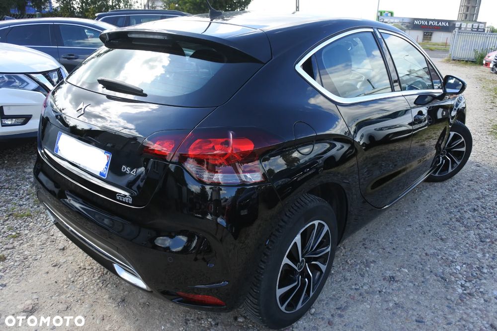 DS Automobiles DS 4 - 4