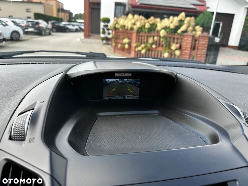 Ford Escape 2.0 EcoBoost AWD Titanium - 13