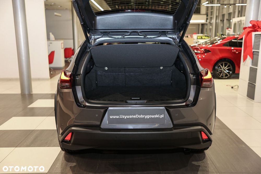 Lexus UX - 38