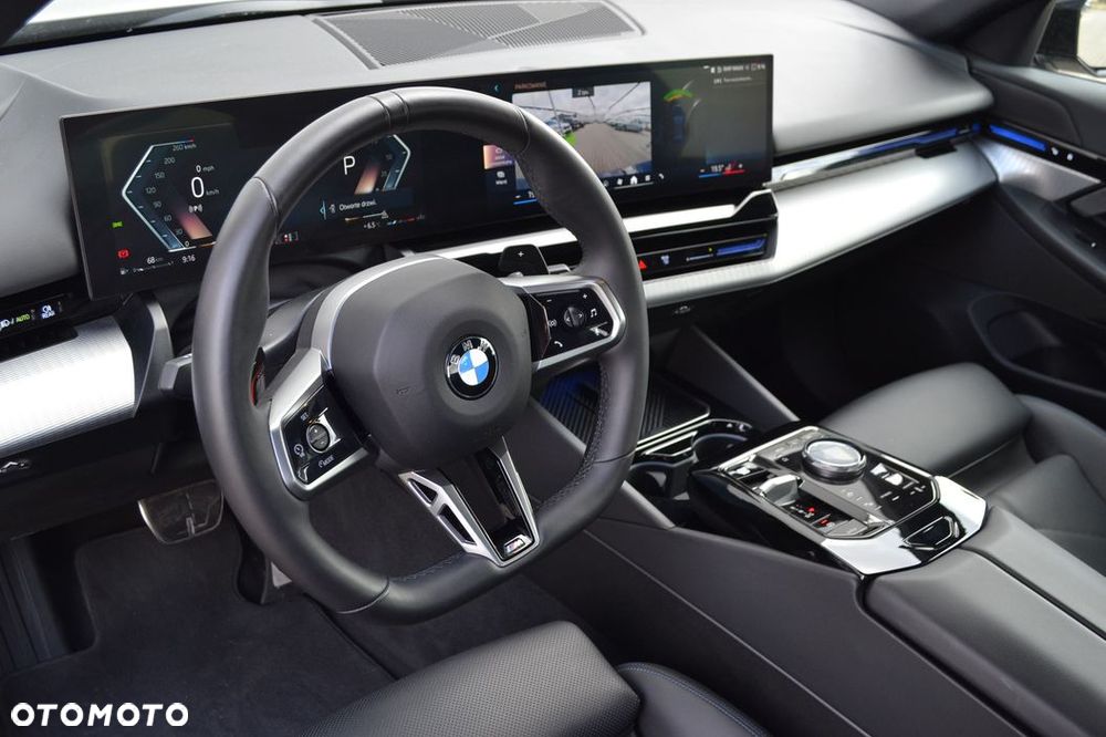 BMW Seria 5 520d xDrive mHEV M Sport - 11
