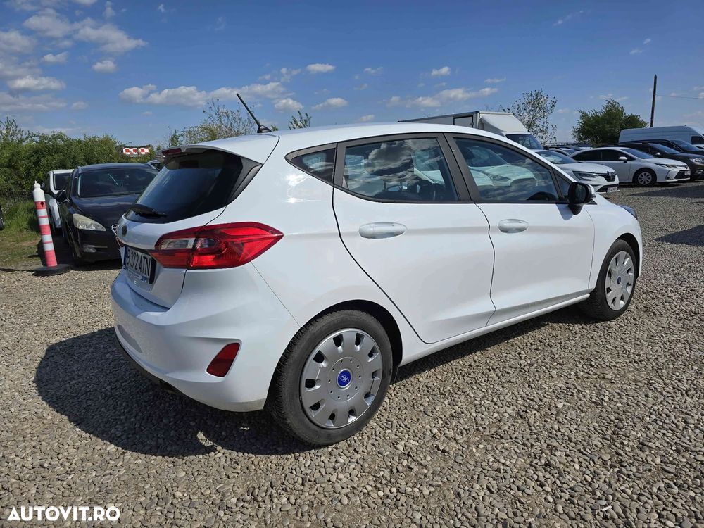 Ford Fiesta - 4