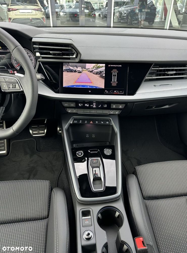 Audi A3 Sportback - 18