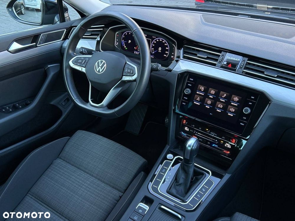 Volkswagen Passat 2.0 TSI Business DSG - 16