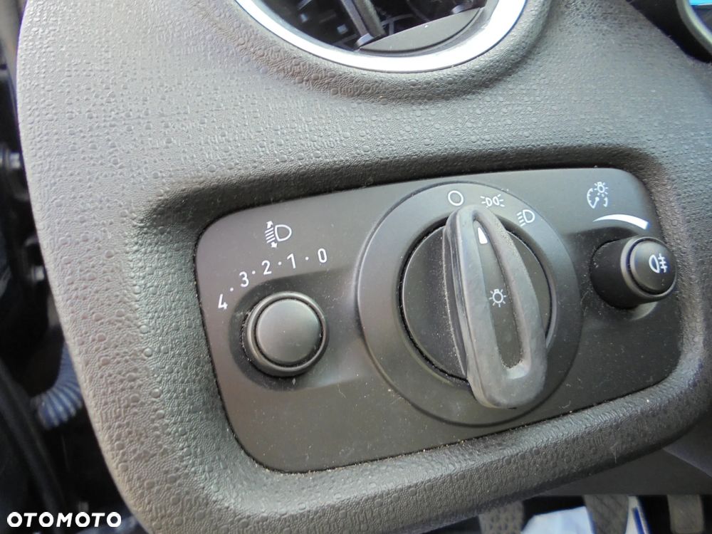Ford Fiesta 1.25 Ambiente - 21