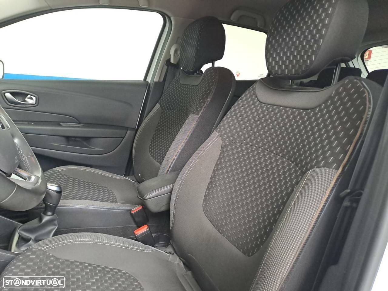 Renault Captur 0.9 TCE Exclusive - 8