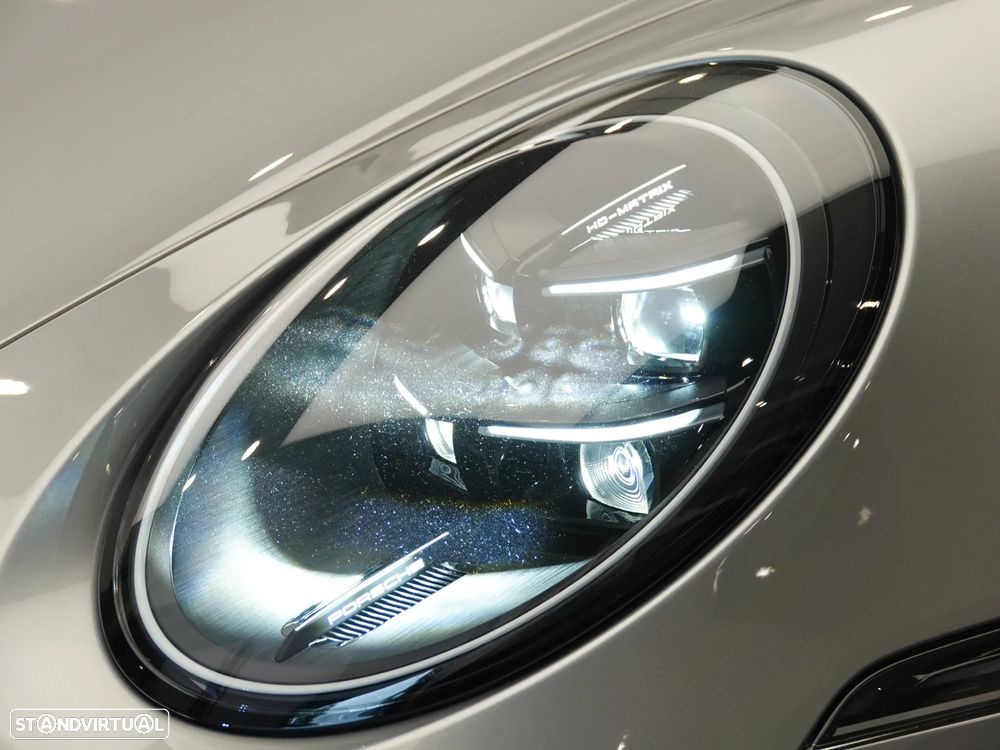 Porsche 911 (992) GT3 Touring Package PDK - 27