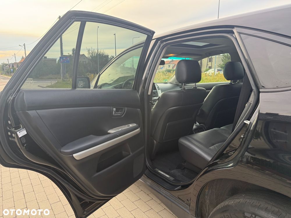 Lexus RX - 21