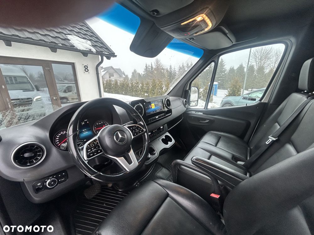 Mercedes-Benz SPRINTER - 14