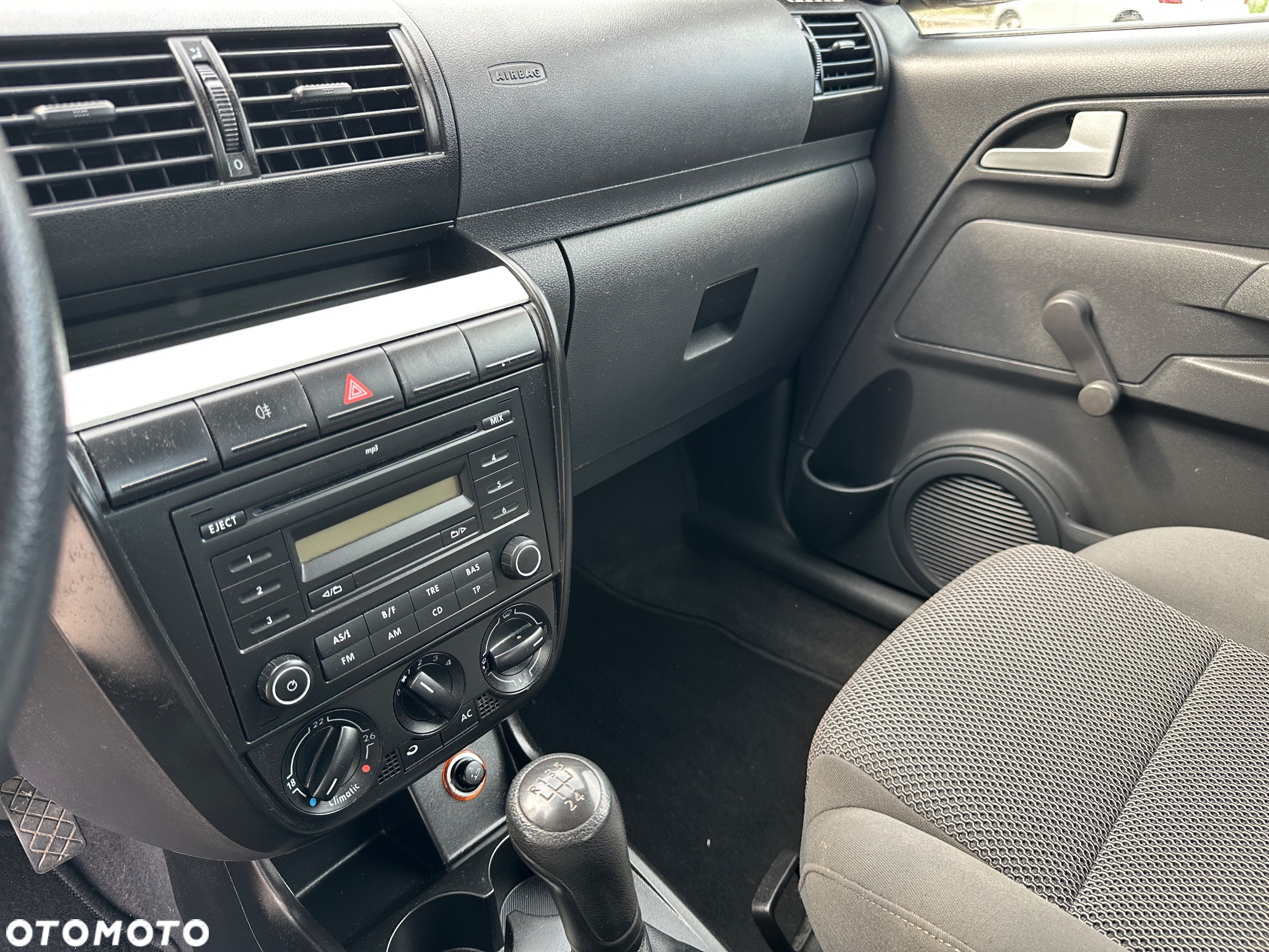 Volkswagen Fox 1.2 Fresh - 17