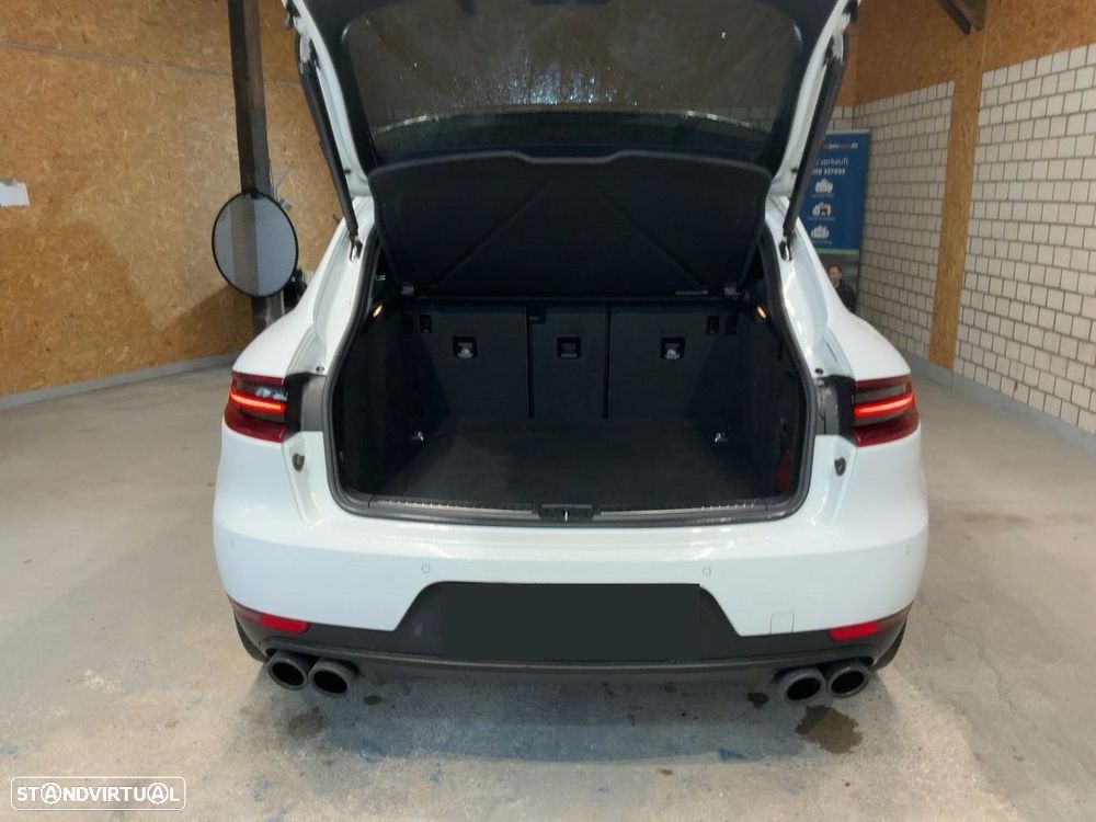 Porsche Macan - 18
