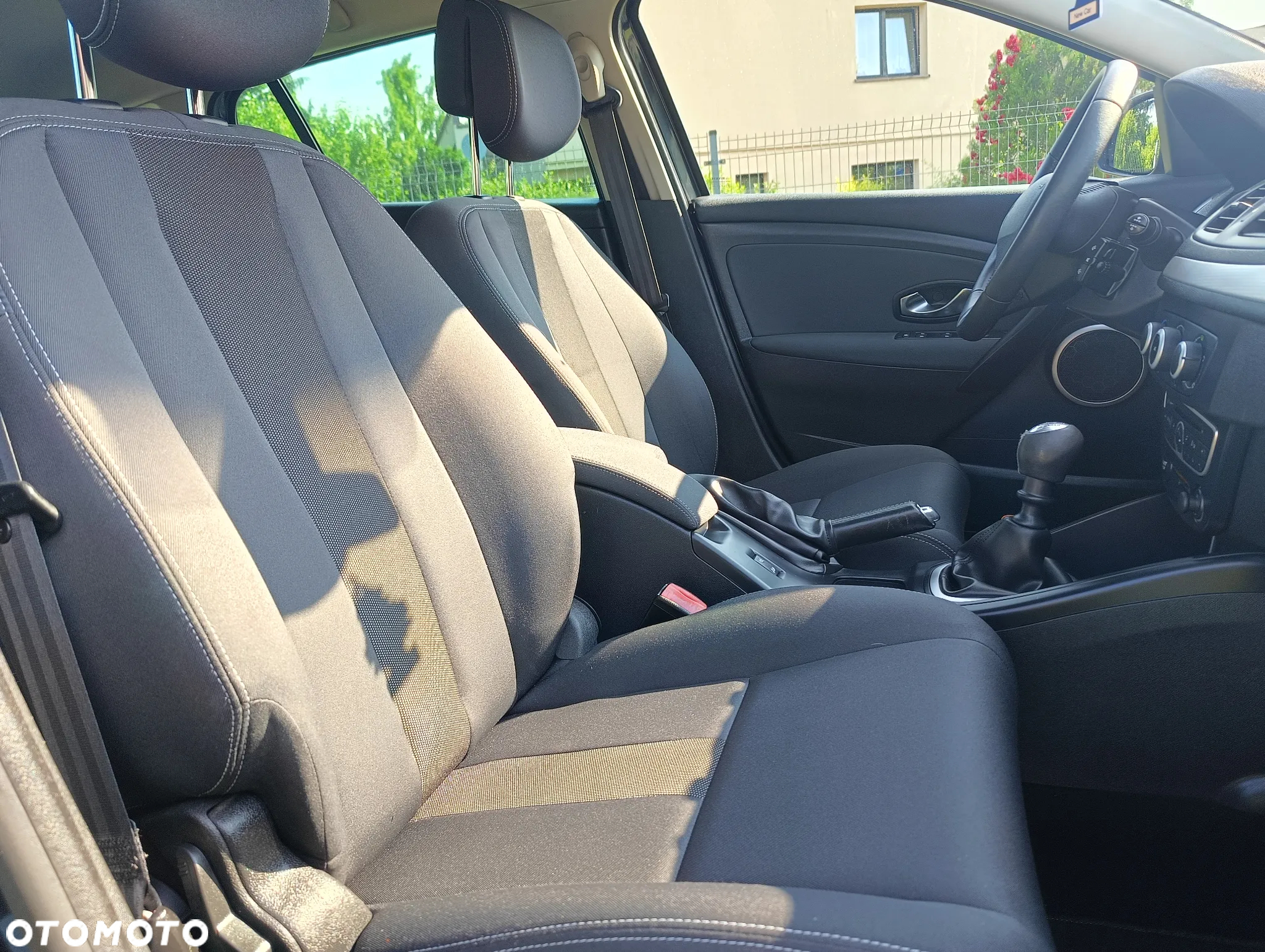 Renault Megane 1.6 16V 110 Dynamique - 16