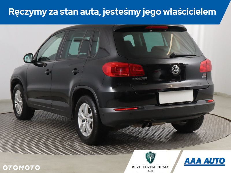 Volkswagen Tiguan - 5