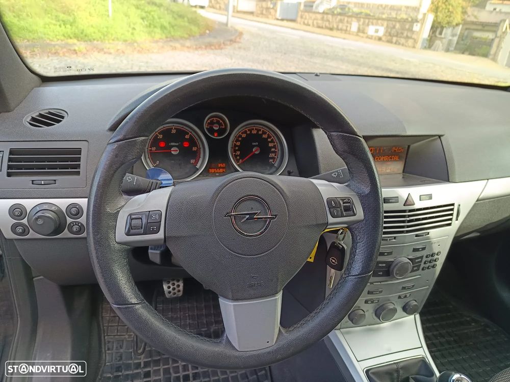 Opel Astra GTC 1.7 CDTI - 25