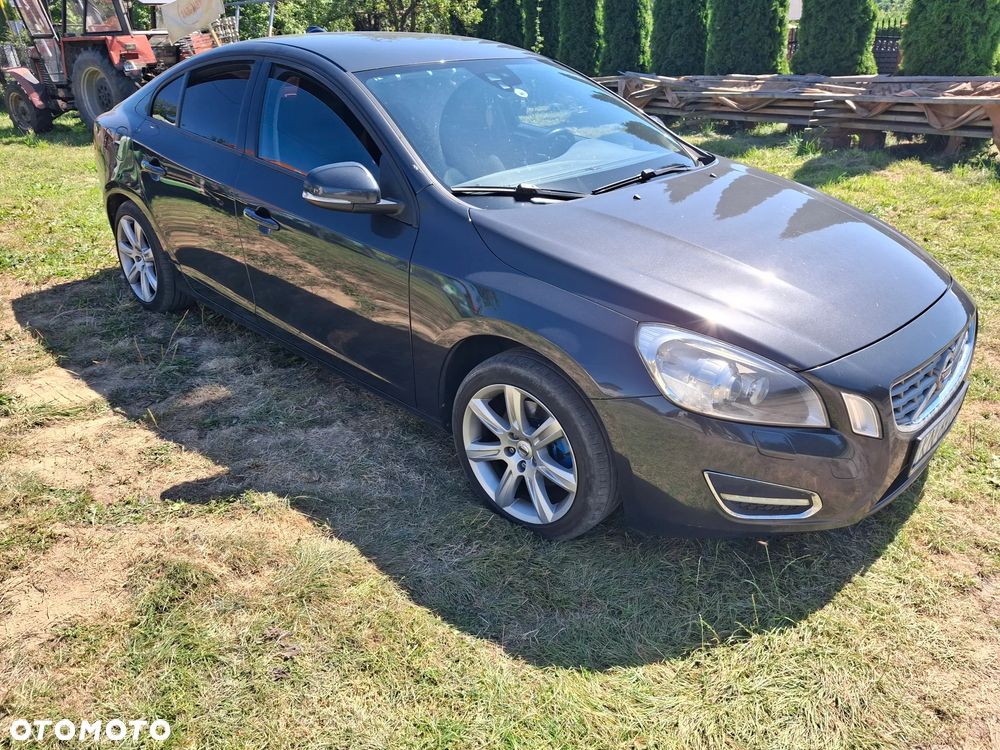 Volvo S60 D3 Momentum - 8