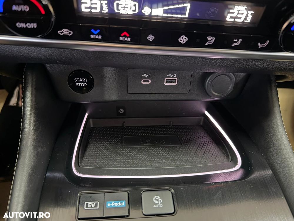 Nissan X-Trail e4ORCE Tekna Plus - 32