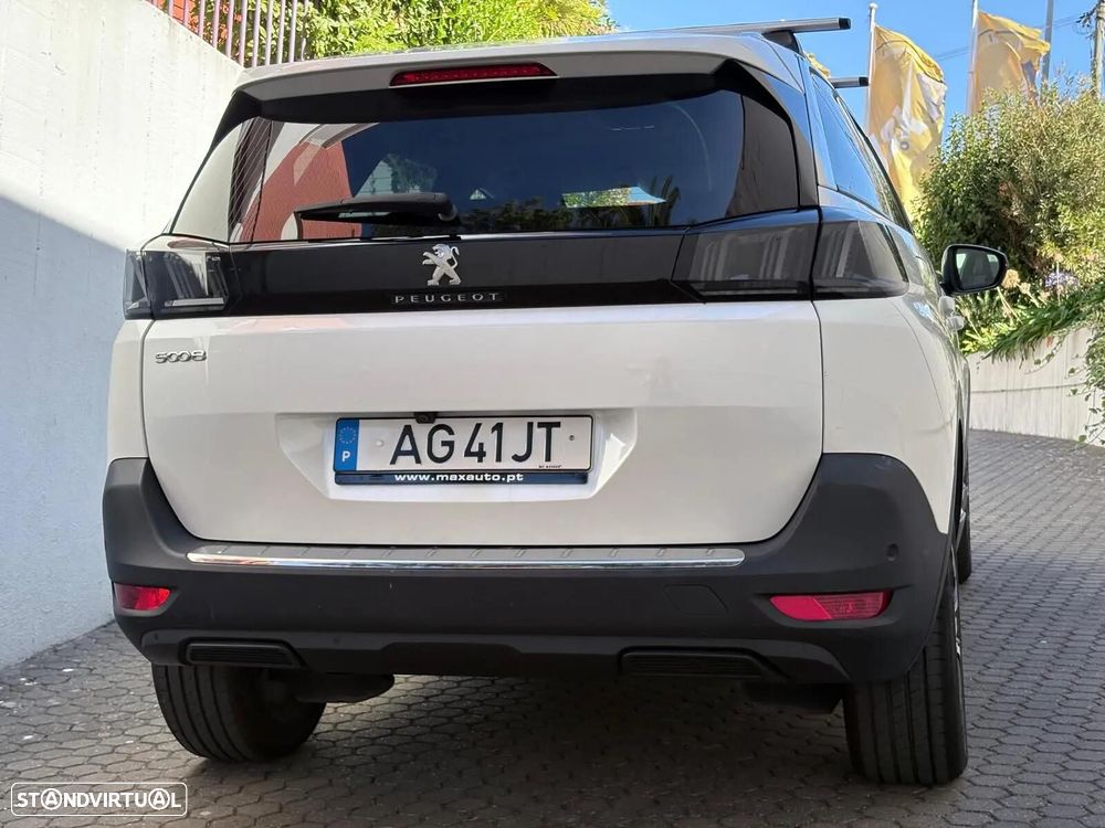 Peugeot 5008 1.2 PureTech Allure EAT8 - 22