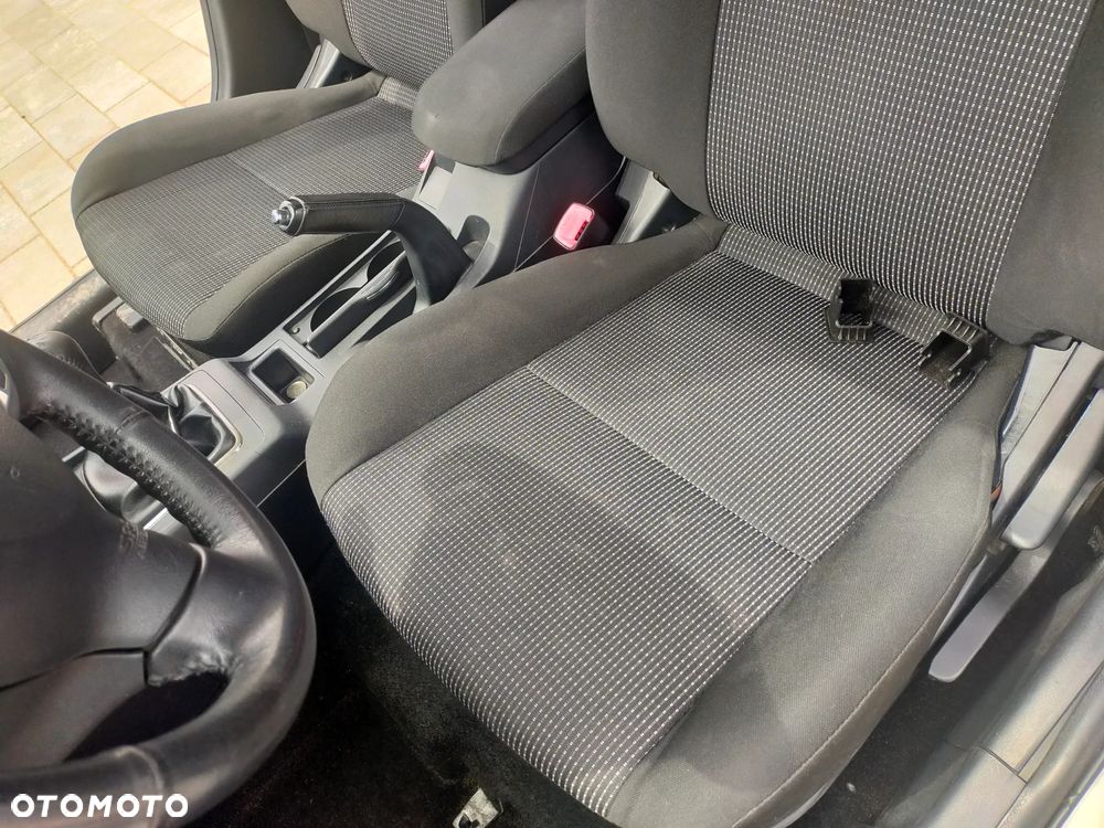 Mitsubishi Lancer 1.8 Intense - 4