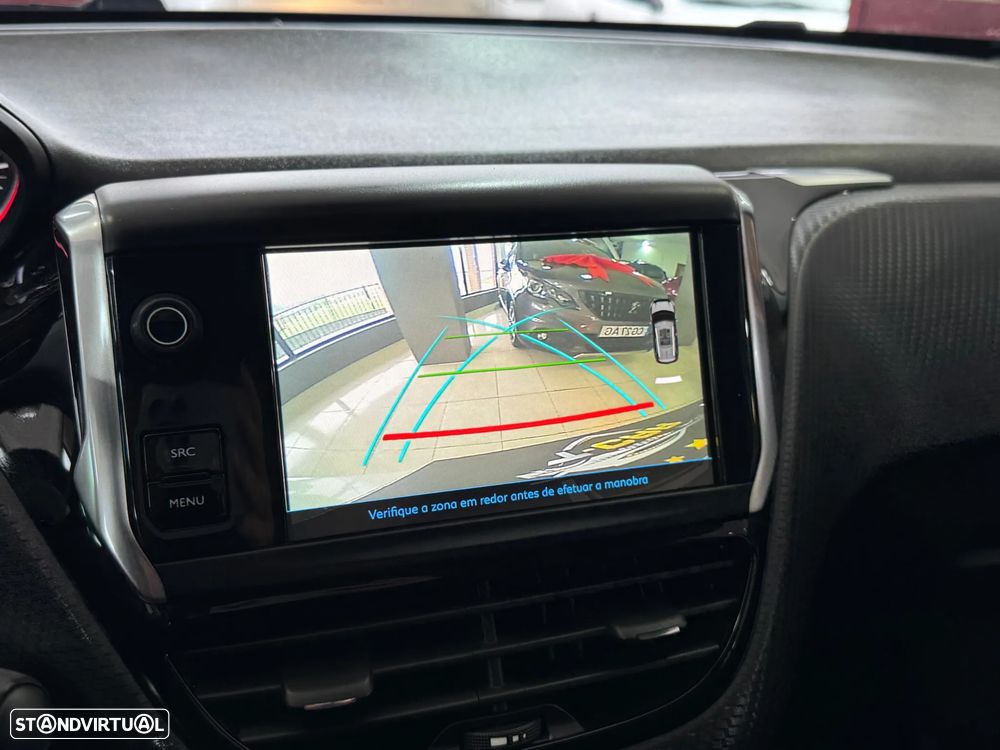 Peugeot 2008 1.2 PureTech GT Line EAT6 - 15