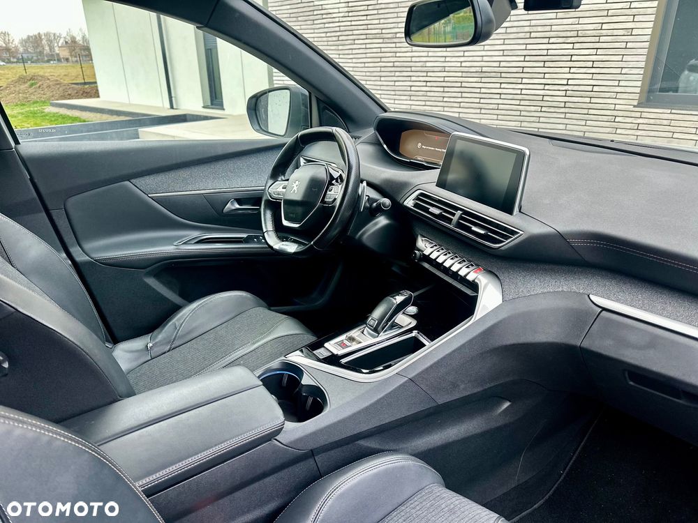 Peugeot 5008 2.0 BlueHDi GT Pack S&S EAT8 - 23