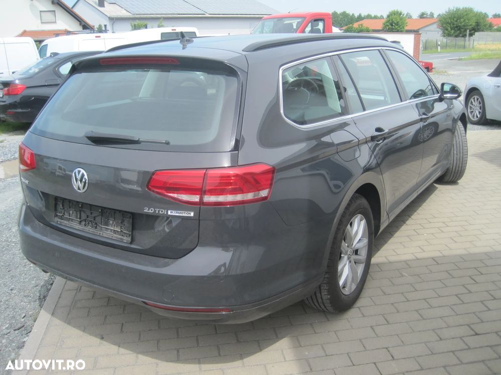Volkswagen Passat 2.0 TDI Comfortline - 3