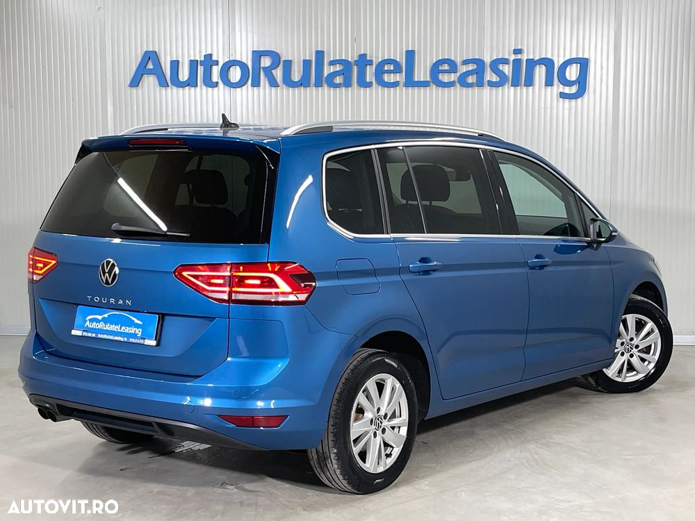 Volkswagen Touran 2.0 TDI DSG Highline - 4