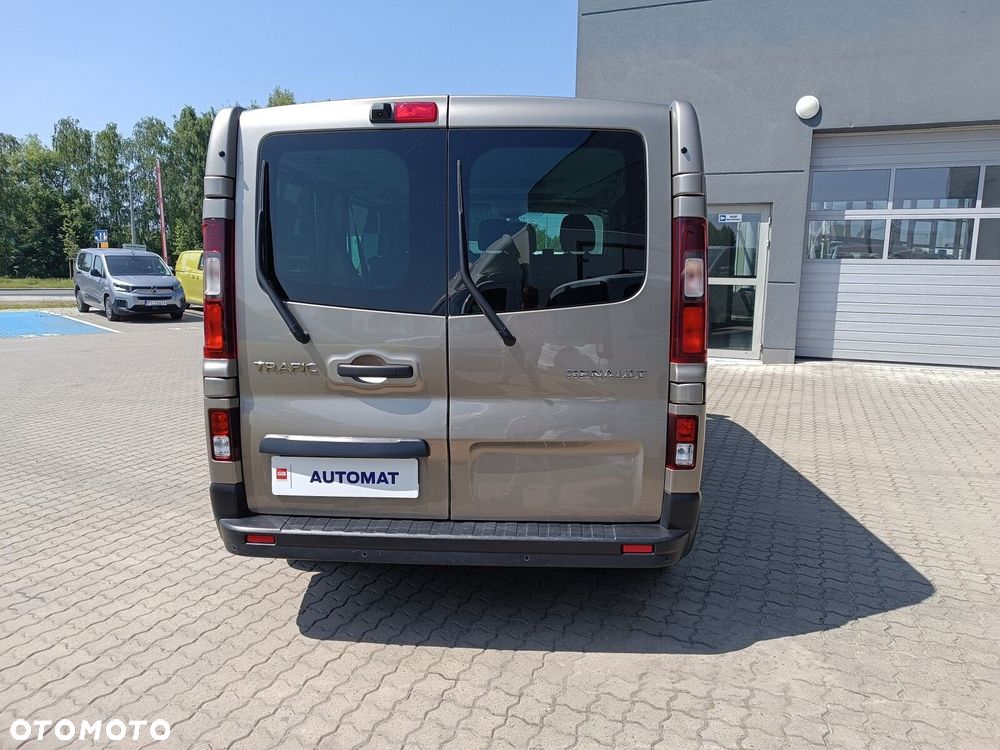 Renault Trafic - 21