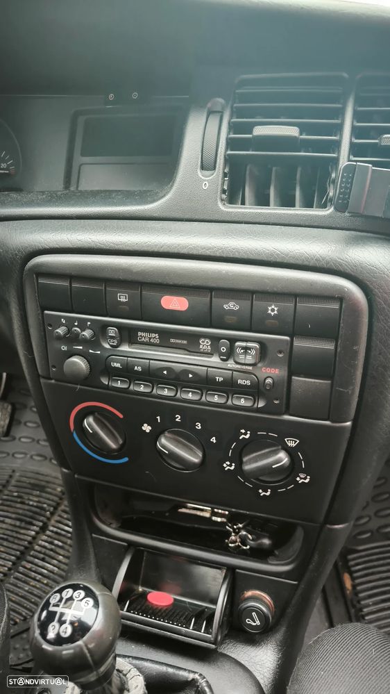 Opel Vectra 1.6 Comfort - 21