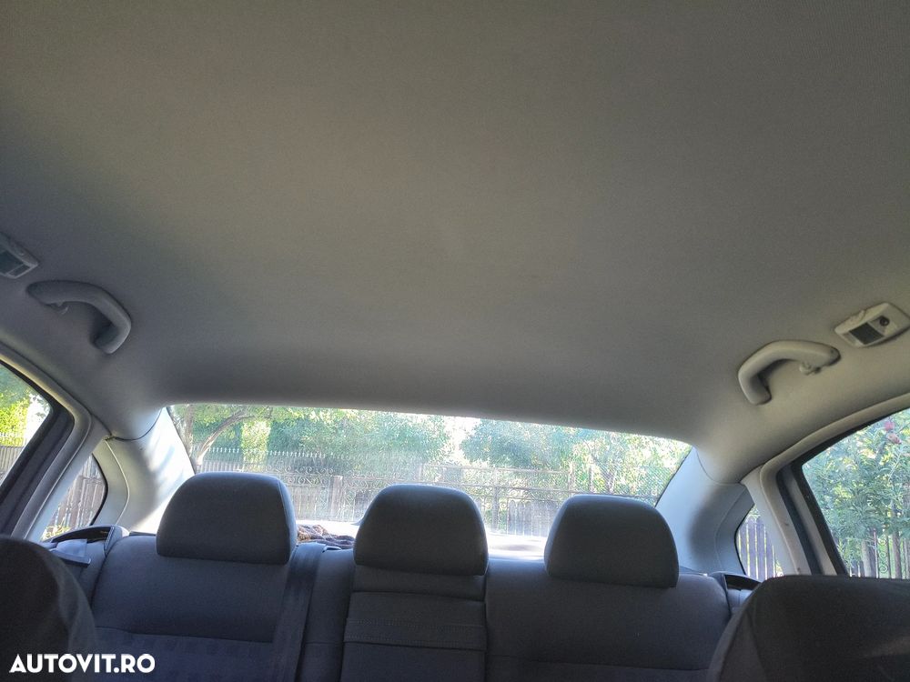 Volkswagen Passat 1.9TDI Comfortline - 13