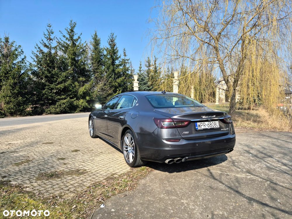 Maserati Quattroporte Q4 GranSport S - 6