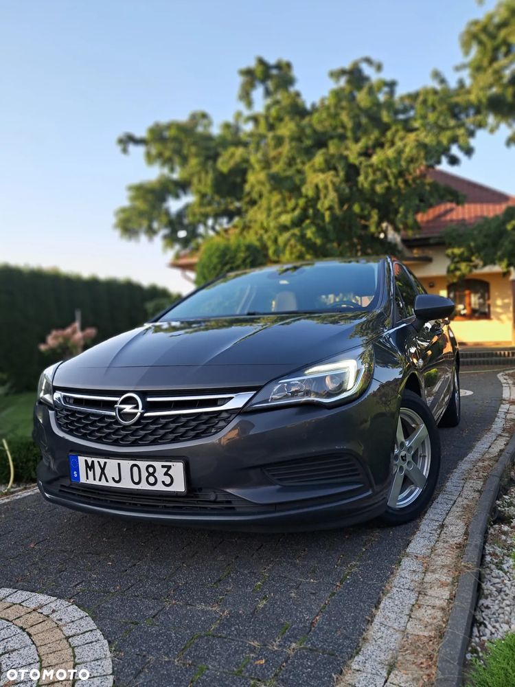 Opel Astra 1.4 Turbo Business - 1