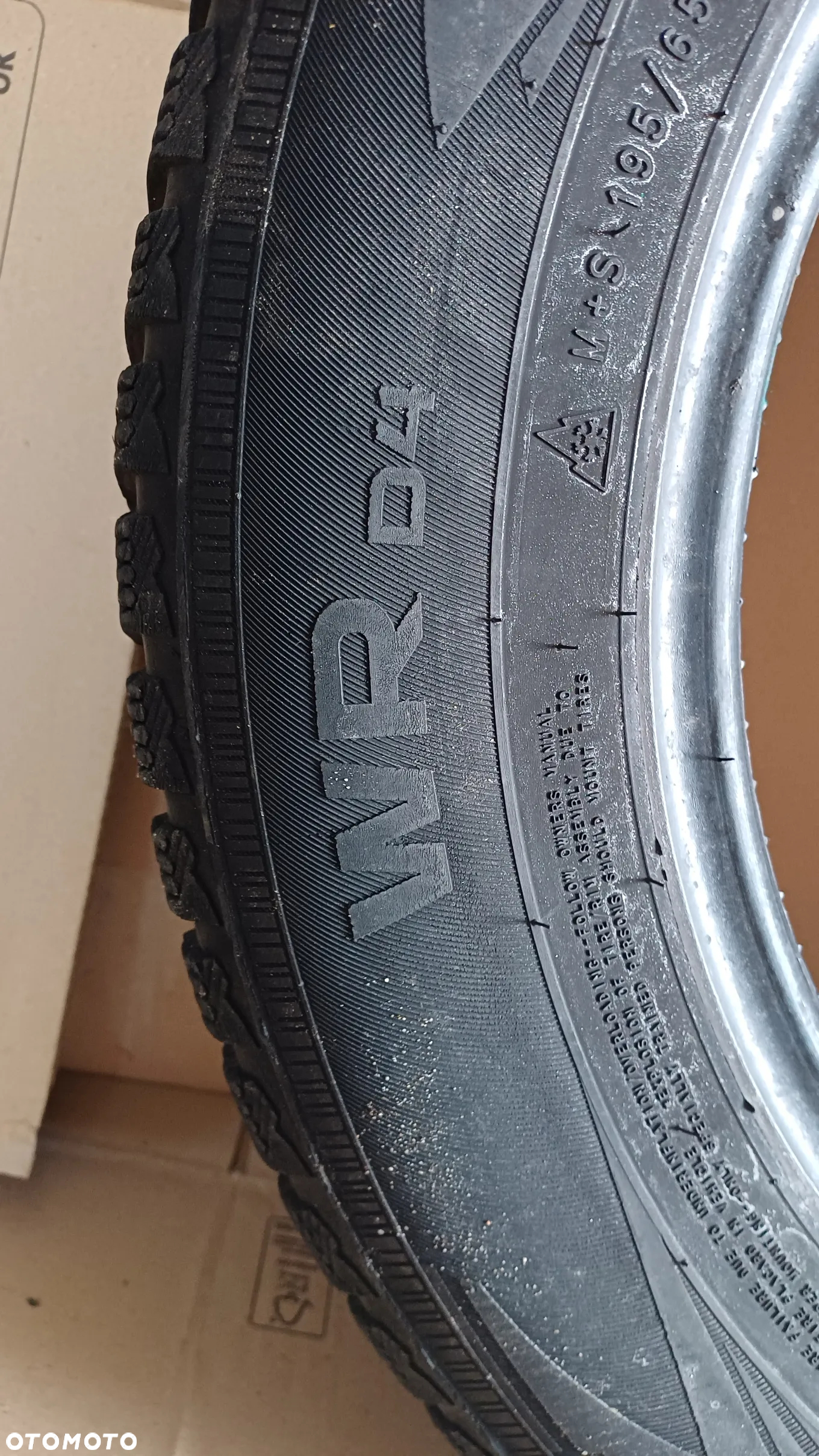Komplet opon zimowych Nokian 195/65 r15 49/20r 91T - 7