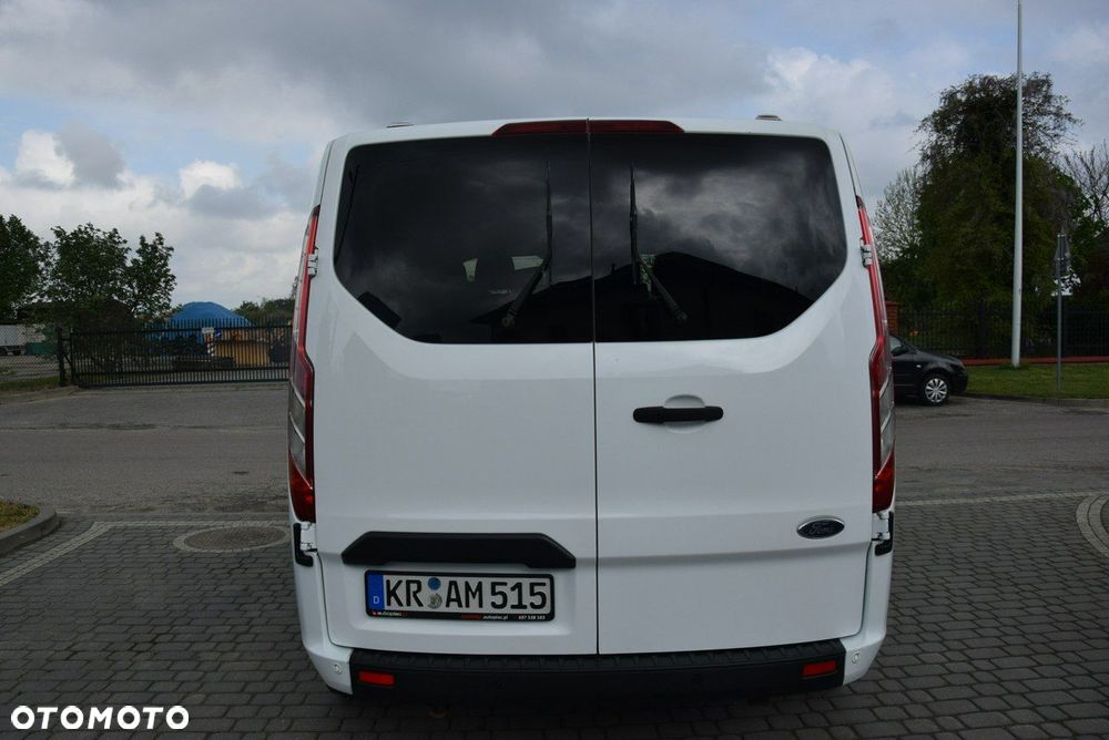 Ford Transit Custom - 12