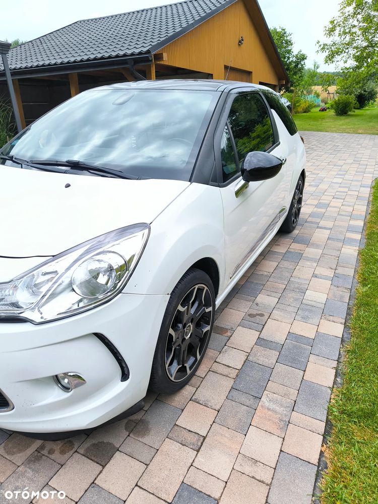 Citroën DS3 THP 150 SportChic - 3