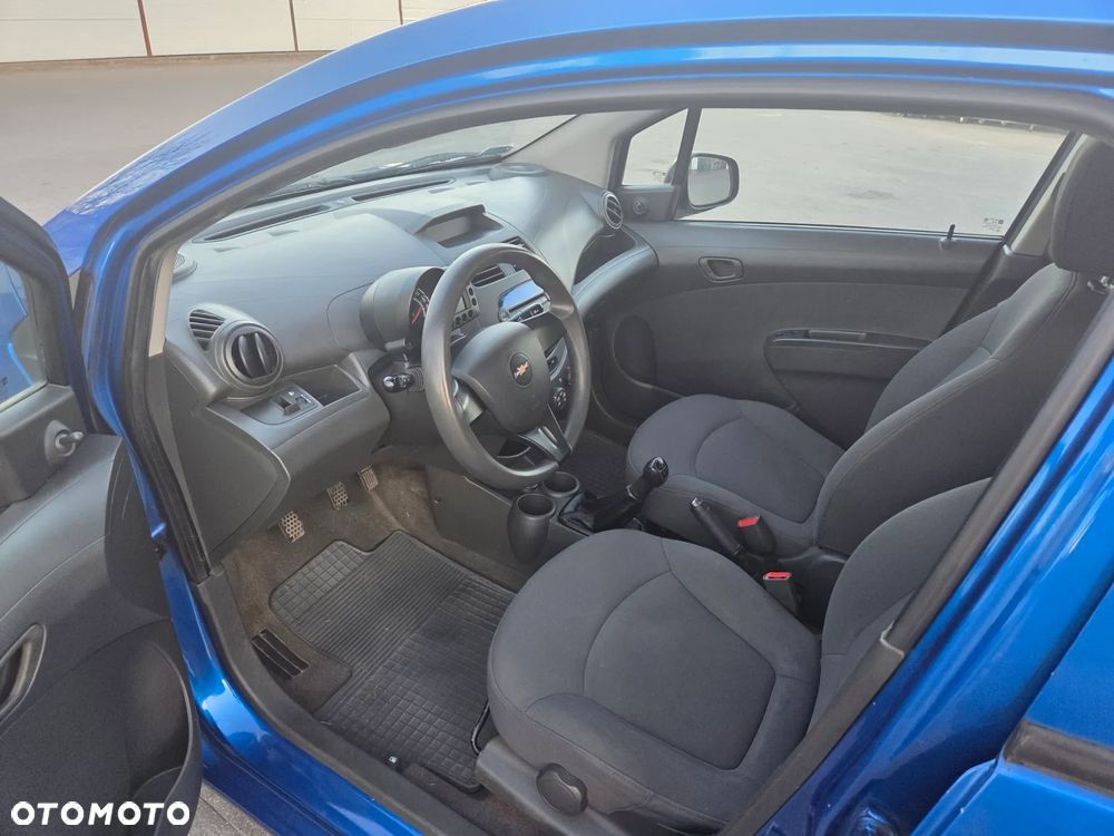 Chevrolet Spark 1.0 LS - 9