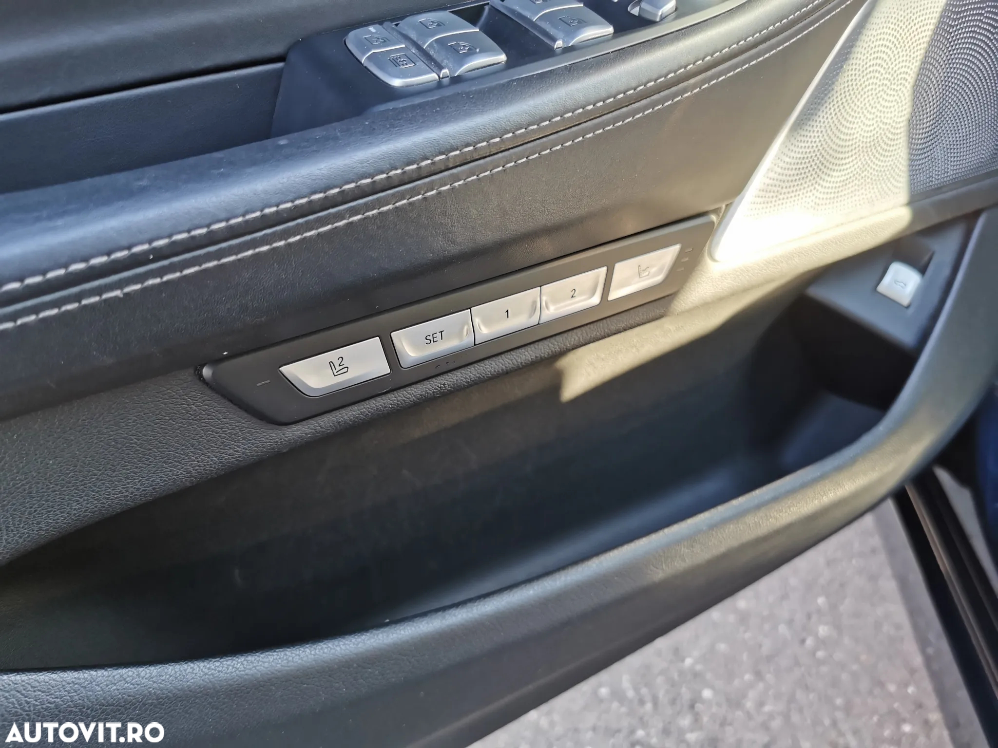 BMW Seria 7 - 20