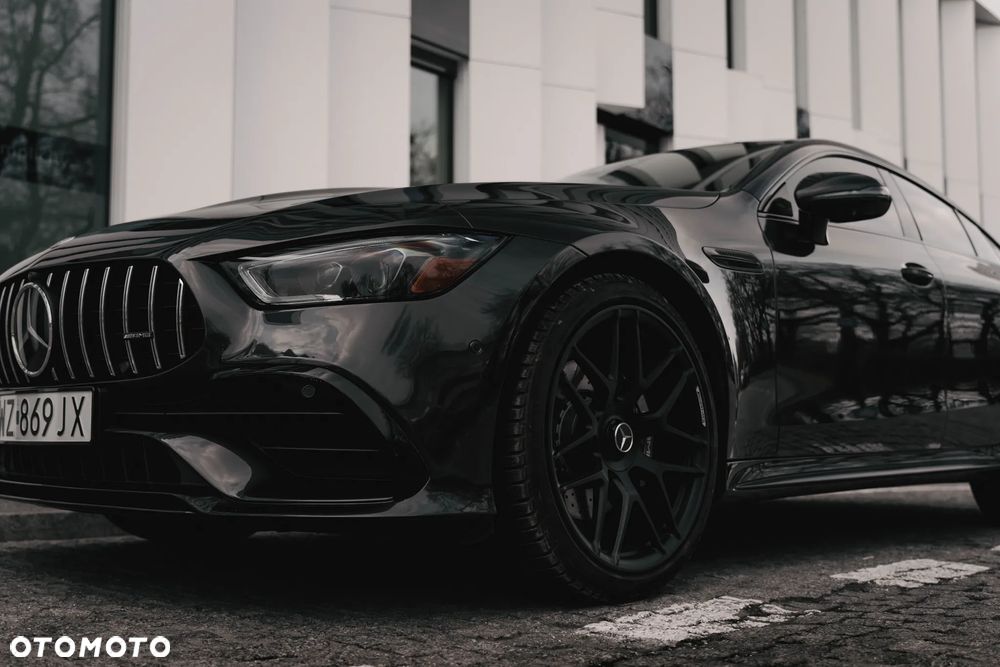 Mercedes-Benz AMG GT 53 4Matic+ 4D Speedshift TCT 9G - 39