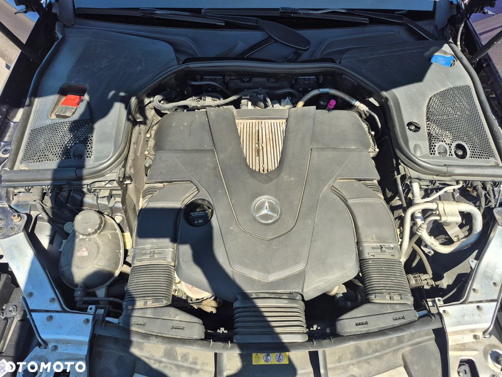 Mercedes-Benz Klasa E 400 4-Matic Avantgarde - 24