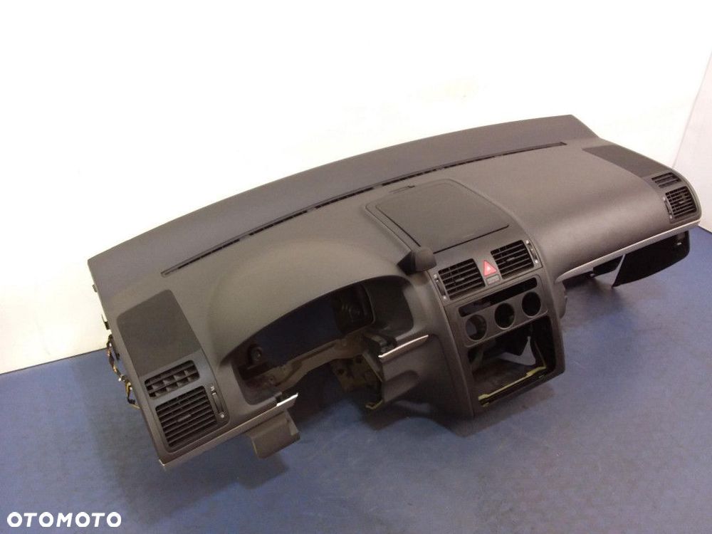 VW TOURAN I DESKA ROZDZIELCZA PODUSZKI - 3