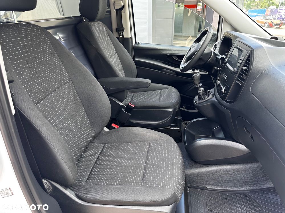 Mercedes-Benz Vito - 26