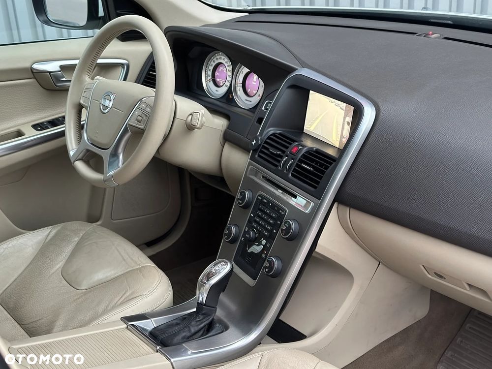 Volvo XC 60 3.2 AWD Summum - 31
