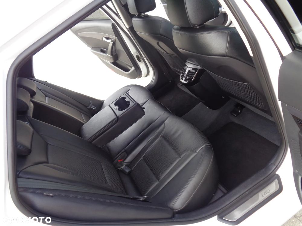 Hyundai i40 Kombi 1.7 CRDi DCT Premium - 7
