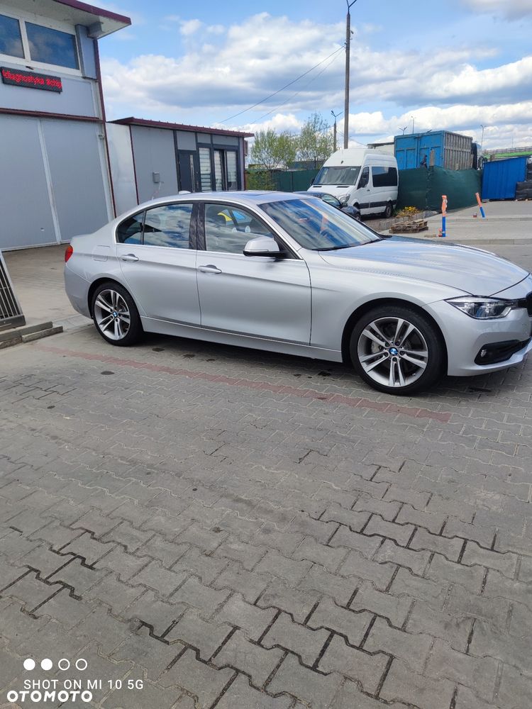 BMW Seria 3 340i xDrive Sport Line - 5