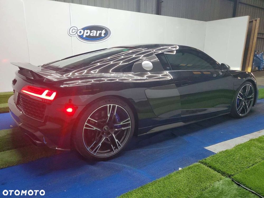 Używany Audi R8 Coupé 2021 - 319 999 PLN, 93 611 km - Otomoto.pl