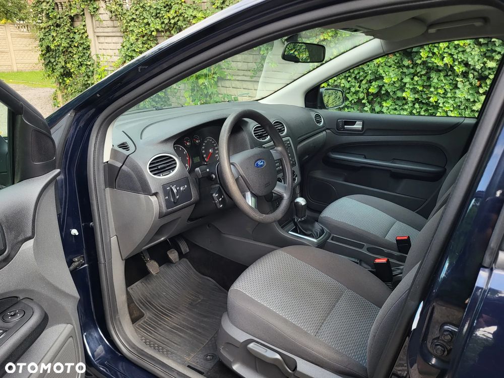Ford Focus 1.4 16V Trend - 7