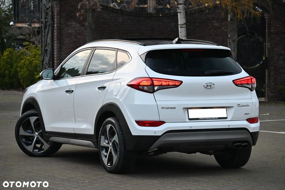 Hyundai Tucson 2.0 CRDi Premium 4WD - 17