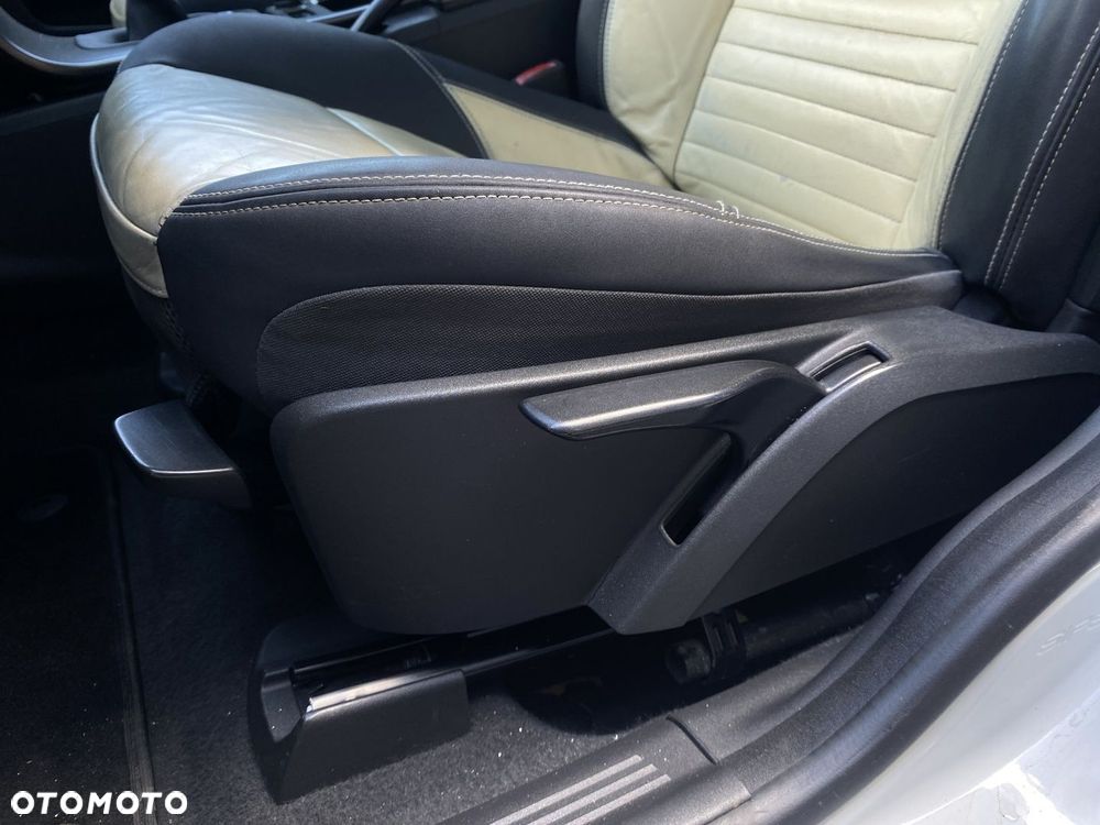 Volvo V50 - 22