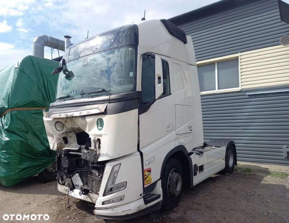 Volvo FH 500 Aero Globetrotter XL Adaptive Cruise Control - 2