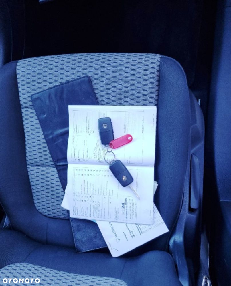 Volkswagen Sharan - 34