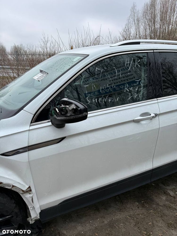 Volkswagen Tiguan 2.0 TSI 4Mot Comfortline DSG - 4